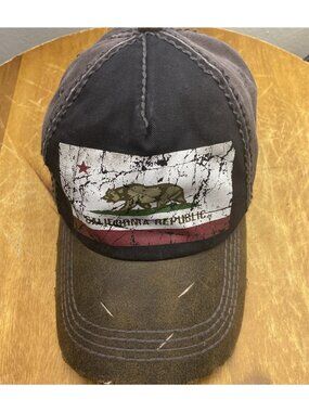 Mens California Republic Vintage Distressed Strap Back Trucker Hat Bear Brown
